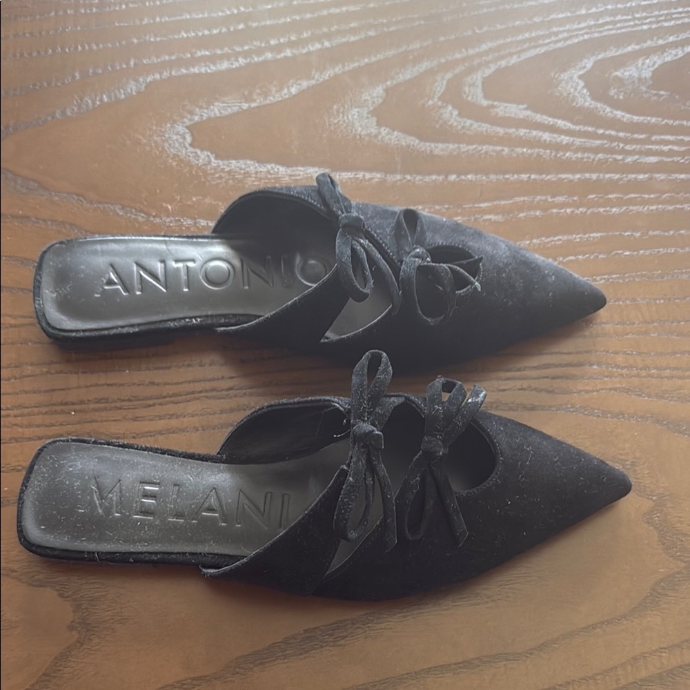 ANTONIO MELANI Double Bow Black Mules with Pointed Toe Size 7 New!